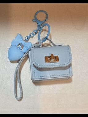 🩵 Pastel Blue Mini Purse Bag Charm Keychain ✨ Matte Heart Bow AirPod Case!